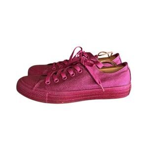 ***SOLD*** Converse Chuck Taylor All Star Low Top Sneakers Fuchsia Size 8